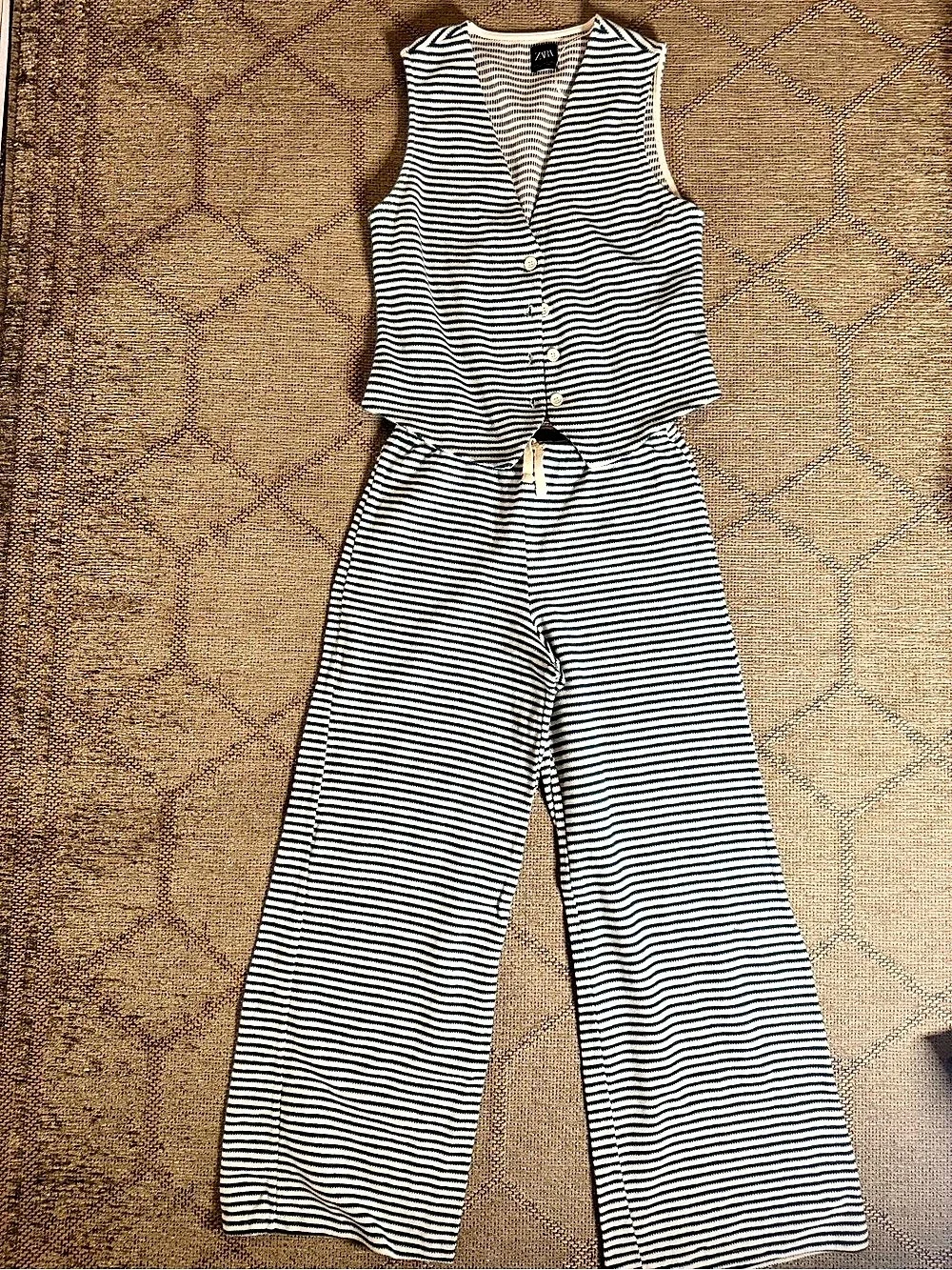 ZARA Striped Wide-Leg Two-Piece Set in Blue & White